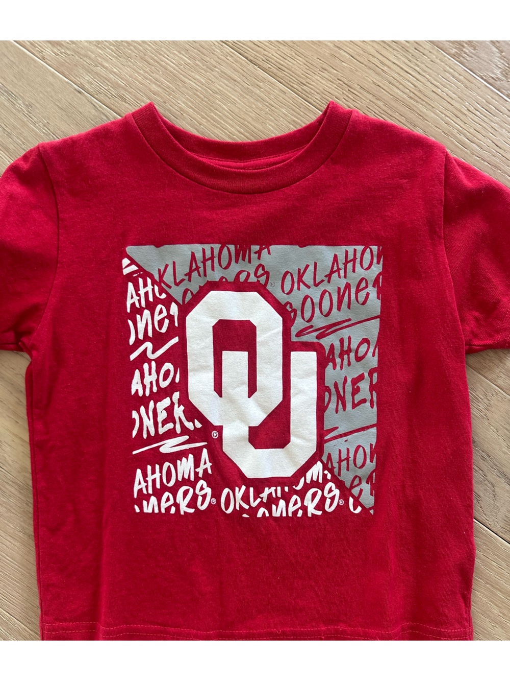 Red OU Oklahoma Sooners Graphic Tee
